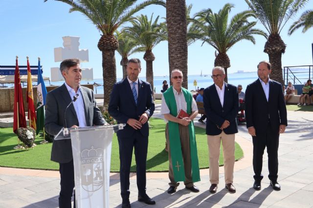 Una Cruz de Caravaca se alza frente al Mar Menor como símbolo de unión y homenaje - 5, Foto 5