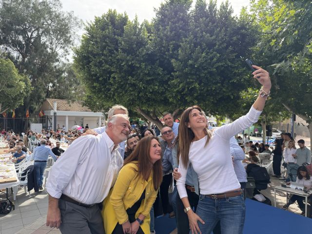 Patricia Fernández reúne a mil afiliados y simpatizantes del PP de Archena en una demostración de unidad ante la cita electoral nacional - 3, Foto 3