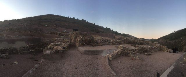 Podemos defenderá la continuidad de los trabajos de la Autónoma de Barcelona en la Bastida, Foto 2