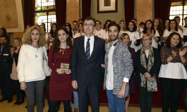 El Equipo de Protección a la Familia de la Policía Local y la asociación Avanza sin Miedo, premios ´Murcia en Igualdad´ - 2, Foto 2