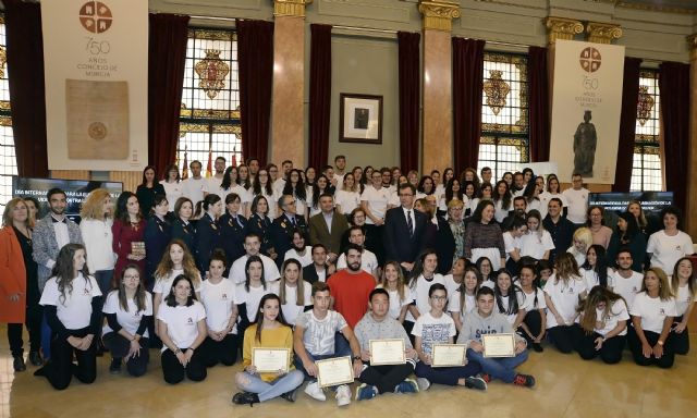 El Equipo de Protección a la Familia de la Policía Local y la asociación Avanza sin Miedo, premios ´Murcia en Igualdad´ - 3, Foto 3