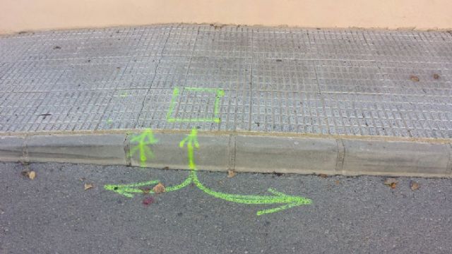 El Ayuntamiento invertira mas de 25.000 euros en mejorar la iluminacion en el dos calles de Cabo de Palos - 1, Foto 1