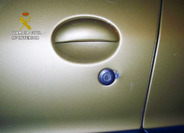 La Guardia Civil esclarece una decena de robos en vehículos - 1, Foto 1