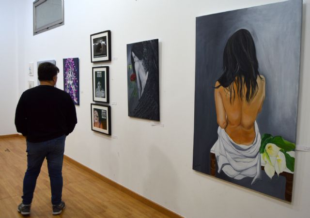 18 artistas murcianos exponen en Las Torres de Cotillas para concienciar sobre la violencia de género - 3, Foto 3