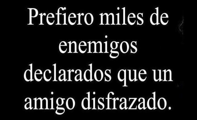 Entre chapas, comunicados que copian los de OK Diario y Ruedas de Prensa subtituladas... - 1, Foto 1