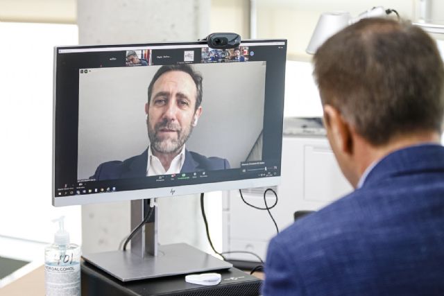 La Comunidad presenta un proyecto europeo de regiones por la integración de migrantes y refugiados - 1, Foto 1