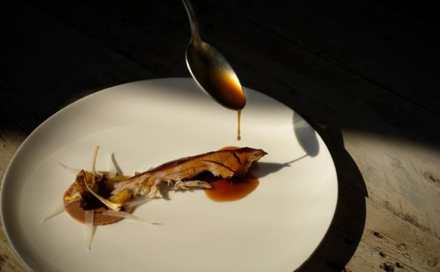 Alojamiento, cena y desayuno animan el toque de queda - 2, Foto 2