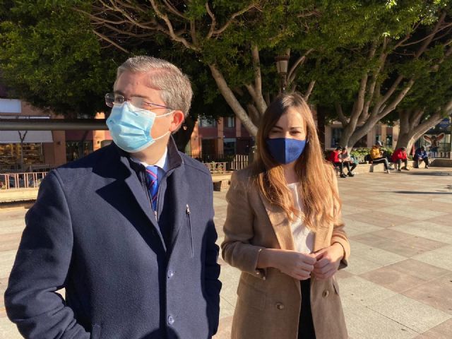 El casco urbano tomado por la mendicidad y la suciedad que se va multiplicando cada día - 1, Foto 1