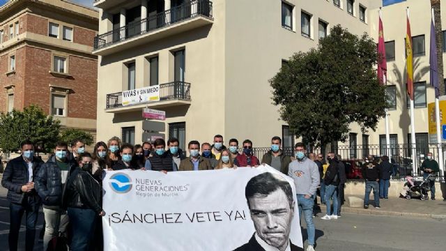 Luengo: La Ley de Seguridad Ciudadana de PSOE y Podemos desprotege a los agentes y ampara a los delincuentes - 1, Foto 1