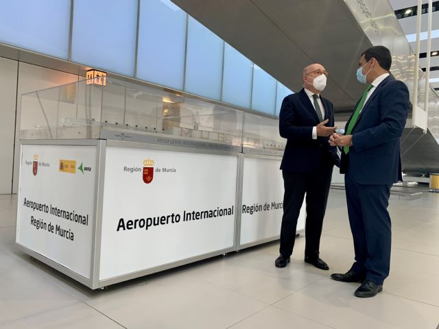La Comunidad y Aena acuerdan un plan para relanzar el Aeropuerto Internacional Juan de la Cierva tras la pandemia del coronavirus - 1, Foto 1