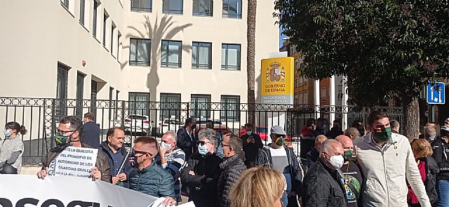 Concentración en Murcia de policías y guardias civiles contra la reforma de la ley mordaza: Sánchez dimisión - 2, Foto 2