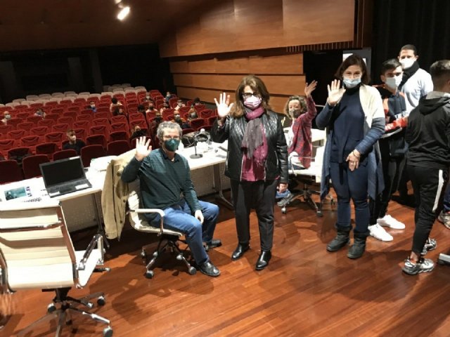 El centro de adultos reflexiona sobre la lectura y la escritura a travs del tiempo, Foto 1