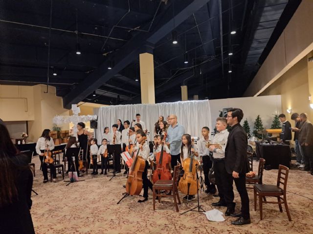 Músico venezolano Benito Liendo celebra primera muestra orquestal de su programa en Estados Unidos - 1, Foto 1