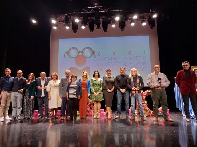 Hugo de la Fuente y Pedro Luis Gil recogen los premios del XXXI Certamen Jara Carrillo de poesía y cuento de humor - 2, Foto 2