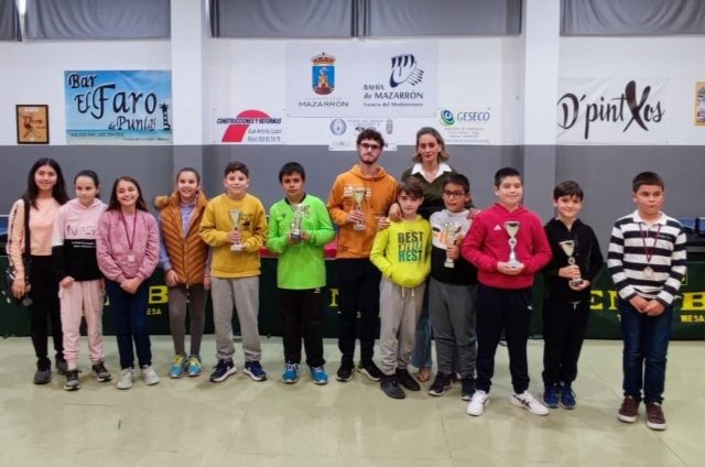 Fernando Cifuentes, Juan Antonio Lpez y lvaro Andreo en lo ms alto de la fase local de ajedrez, Foto 1