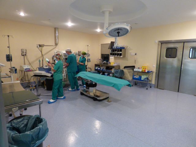 El SMS invierte más de 600.000 euros en mejoras en quirófanos y pasillos quirúrgicos del hospital de Caravaca - 1, Foto 1