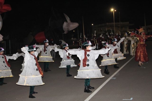 Papá Noel visitó a los niños pinatarenses en el espectáculo Fantasía de Navidad - 3, Foto 3