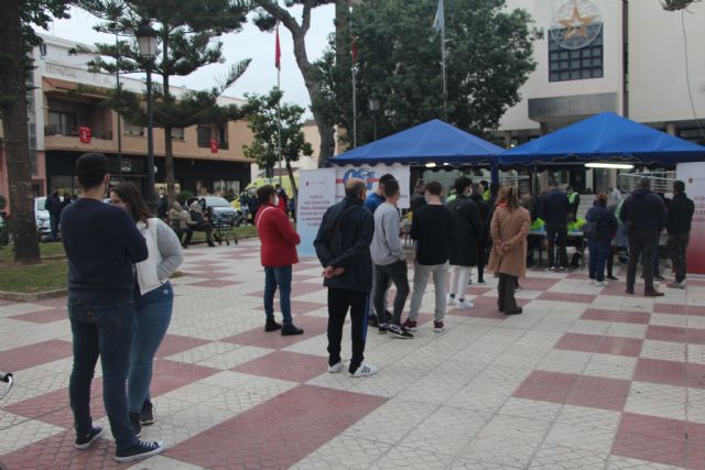 Más de 750 personas acudieron al punto móvil COVID habilitado en San Pedro del Pinatar - 2, Foto 2