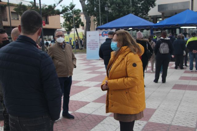 Más de 750 personas acudieron al punto móvil COVID habilitado en San Pedro del Pinatar - 3, Foto 3