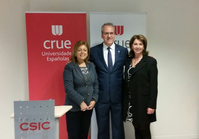 La consejera de Educación y Universidades asiste a la inauguración de la oficina de las universidades españolas y portuguesas en Bruselas - 1, Foto 1