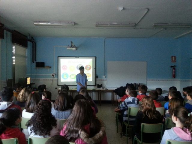 La Concejalía de Sanidad forma a 300 escolares lorquinos en los últimos meses en el respeto y cuidado de los animales a través de una campaña de sensibilización - 2, Foto 2