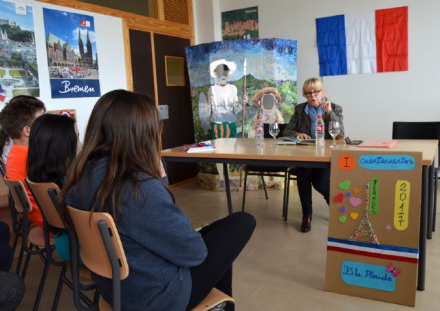 Los alumnos de 1° de ESO del IES La Florida disfrutan de un cuentacuentos en francés gracias al Consulado galo - 2, Foto 2
