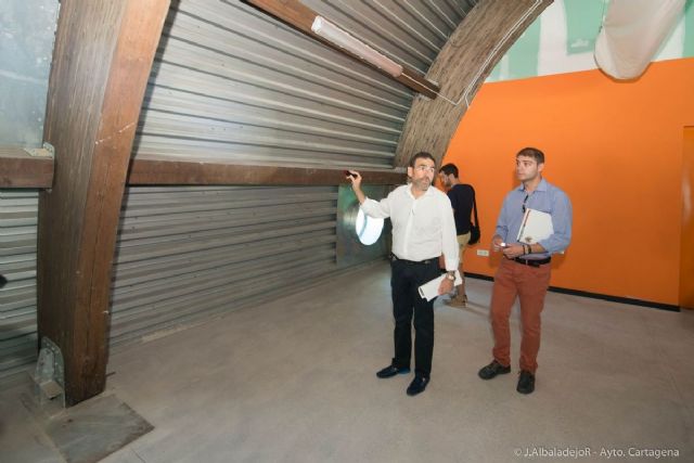 Lopez y Segado solicitaran a la UTE del Palacio de los Deportes soluciones definitivas para su apertura - 1, Foto 1
