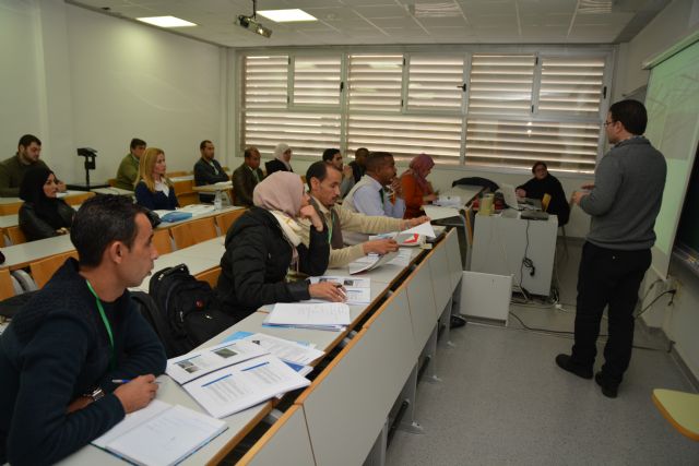 La UPCT forma a ingenieros agrónomos argelinos en tecnologías y comercialización hortícola - 1, Foto 1
