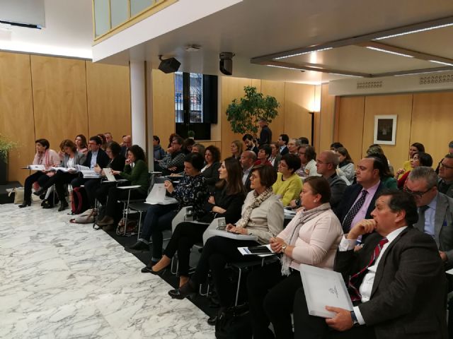 Una delegación de la Asamblea participa en el Seminario sobre derecho parlamentario que acoge el Parlamento vasco - 3, Foto 3