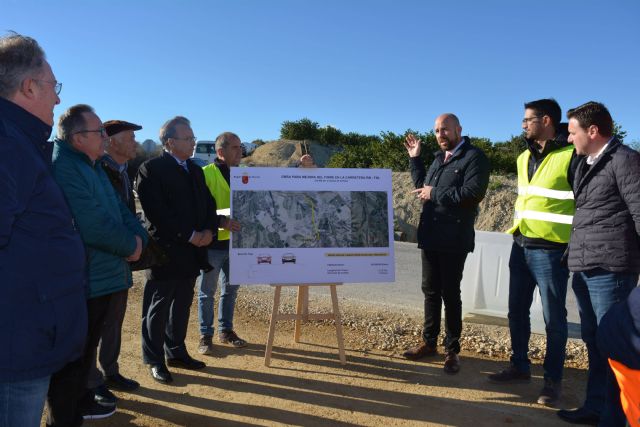 La Comunidad mejora la seguridad de conductores y ciclistas en la vía que discurre por la pedanía murciana del Cabezo de la Plata - 2, Foto 2