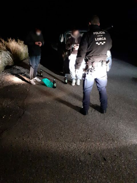 La Policía Local interpuso la semana pasada 210 denuncias por incumplir las medidas sanitarias y detuvo a dos personas por delitos contra la Ley de Extranjería y la seguridad vial - 1, Foto 1