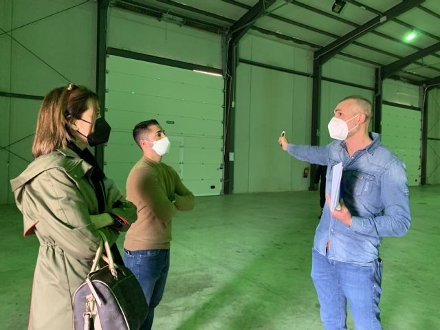 Técnicos del Área III de Salud se reúnen con la alcaldesa en el Recinto Ferial para ultimar su acondicionamiento como Centro de realización de pruebas PCR - 2, Foto 2