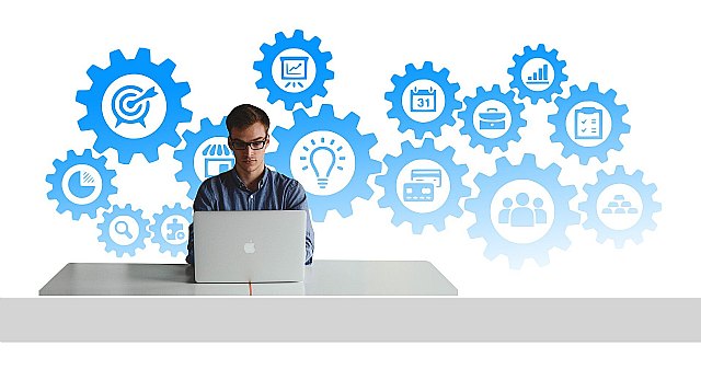 Los jóvenes que empiezan a trabajar hoy van a tener 7 cambios de trabajo de media en su vida, 4 de ellos involuntarios - 1, Foto 1