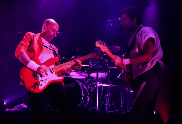 El Batel recibe en su escenario el rock de bROTHERS iN bAND, tributo a dIRE sTRAITS - 5, Foto 5