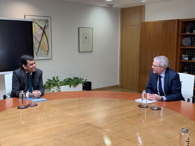 El Gobierno regional solicita a Renfe que amplíe los servicios directos del AVE a Madrid - 1, Foto 1