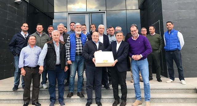 El equipo de gobierno ciezano ya ha hecho realidad la IGP para el melocotón de Cieza - 1, Foto 1