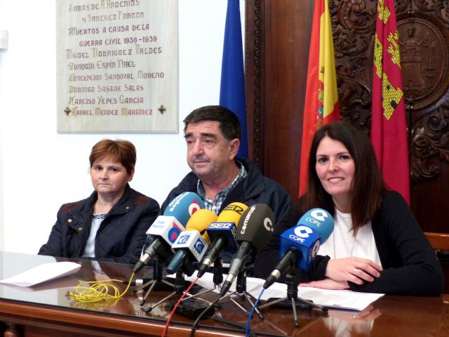 IU-V llevará al próximo pleno una moción contra el maltrato animal - 1, Foto 1