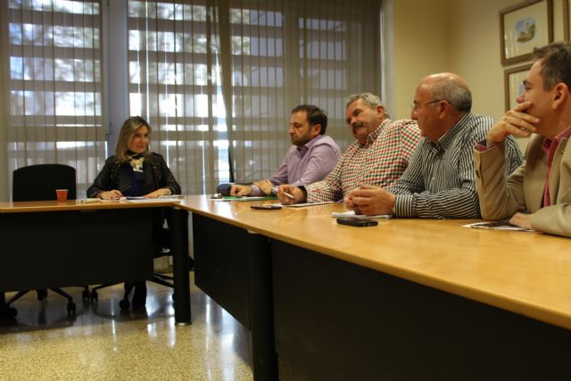 Agricultura analiza con el sector el anticipo de las ayudas directas de la Política Agraria Comunitaria - 1, Foto 1