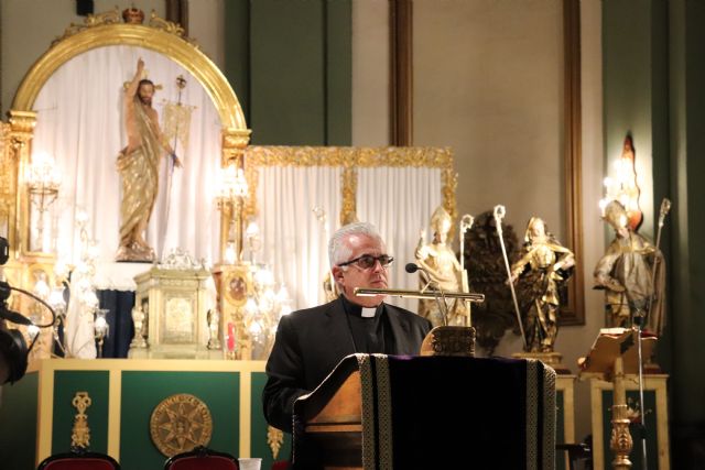 El Resurrexit congrega en Santa María a cientos de cofrades - 1, Foto 1