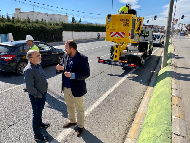 El Ayuntamiento mejora la seguridad vial de la Avenida Lorca de Sangonera La Seca con la instalación de nuevas luminarias LED - 1, Foto 1