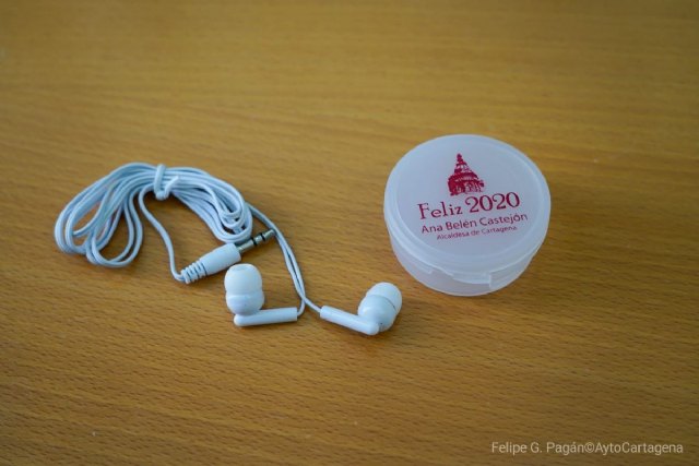 La fiscal decreta el archivo de las diligencias de investigación por el regalo navideño de la alcaldesa a los funcionarios - 1, Foto 1