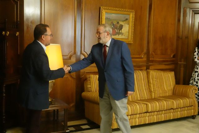 El Satse expone al presidente de la Asamblea sus reivindicaciones para mejorar la enfermería - 1, Foto 1