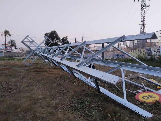 Huermur denuncia la instalación de torres eléctricas junto al monumento del Malecón - 2, Foto 2