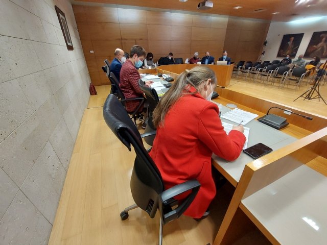 Se da cuenta en la sesión plenaria de la dedicación exclusiva de la nueva concejala Marta Sobejano, y de la incorporación del edil Victor Balsas como concejal no adscrito, Foto 5