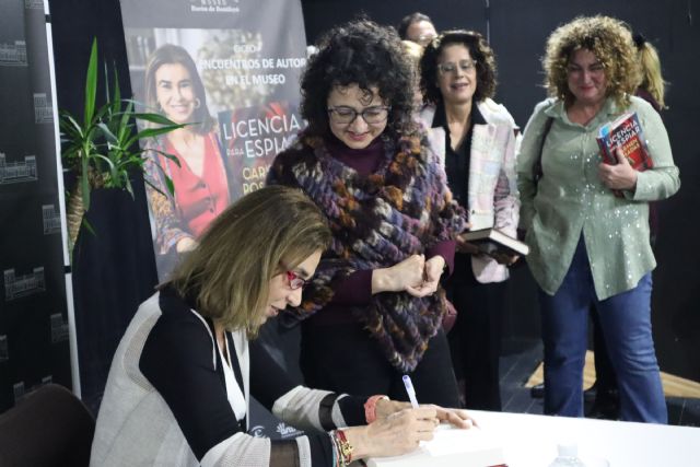 Carmen Posadas presenta Licencia para Espiar en San Pedro del Pinatar - 3, Foto 3