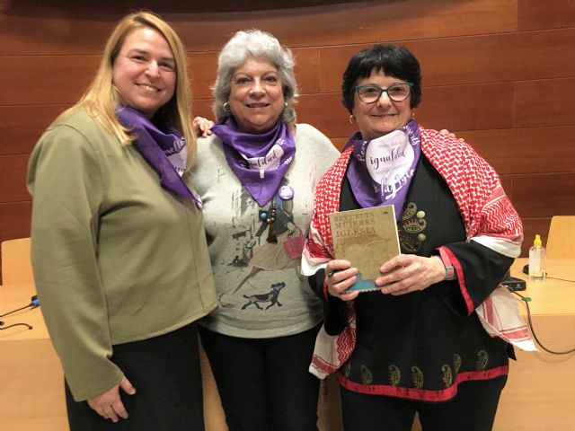 Mujeres de HOAC y de Comunidades de Base impulsan en Murcia la Revuelta de Mujeres en la Iglesia - 3, Foto 3