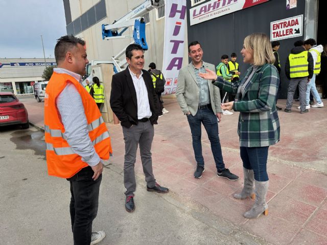 Más de 200 alumnos de ciclos formativos visitan las instalaciones de La Hita en Torre Pacheco - 1, Foto 1