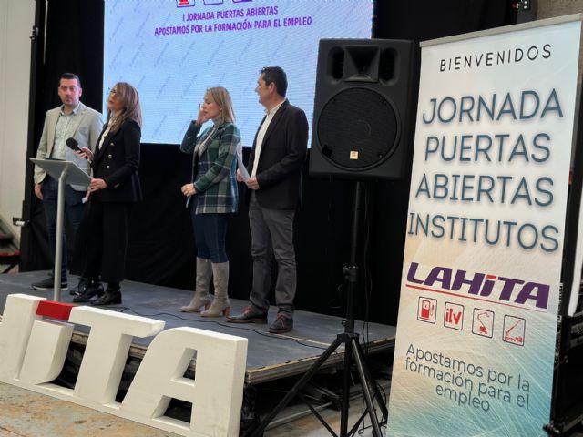 Más de 200 alumnos de ciclos formativos visitan las instalaciones de La Hita en Torre Pacheco - 3, Foto 3