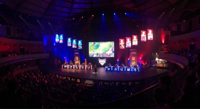 Más de 17 millones de personas de todo el mundo han seguido online la gran final de la Superliga Orange 'League of Legends' celebrada en Murcia - 2, Foto 2