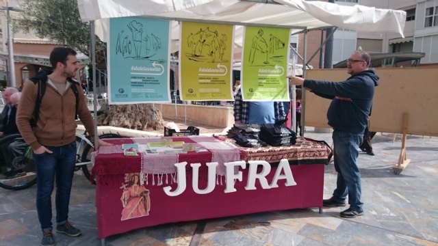 Buen ambiente en la Plaza Solidaria - 4, Foto 4